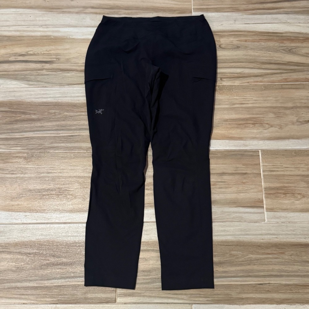 Arcteryx Sabria Hiking Pants Womens 6 Regular Black Technical Outdoor Trousers